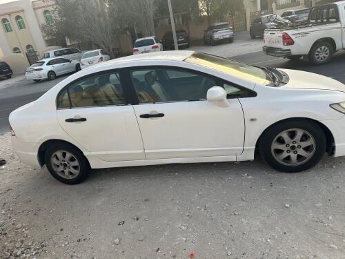 ايمن الصادق 