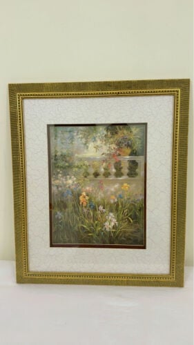 Golden Frame Wall Scenery 3D view