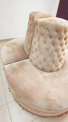 round chair