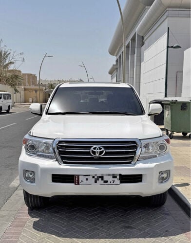 Land Cruiser GXR 2011 Possible Excg