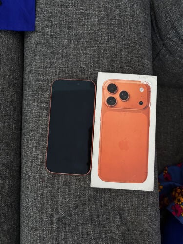 IPhone 17 pro 256 gb battery 100 