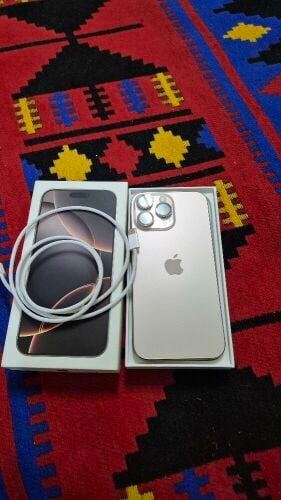 iPhone 16 pro max 256gb