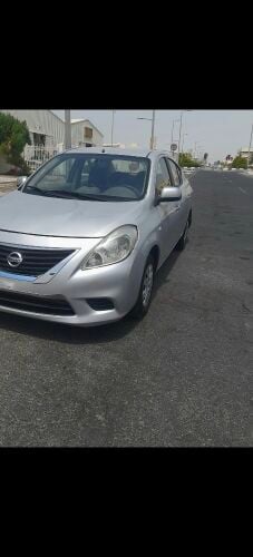 nissan sunny 2012