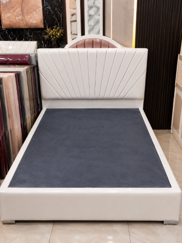 Bed and mattress
