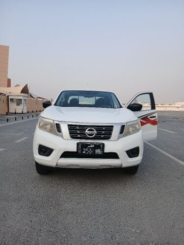 nissan pickup