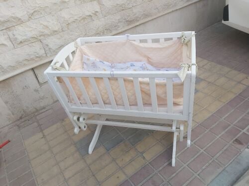 مهد الرضيع