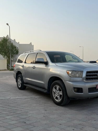 Toyota Sequoia 2014