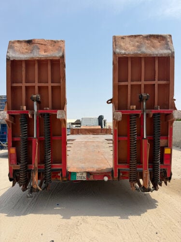 lowbed for rent call30211764