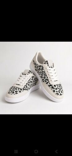 woman sneakers