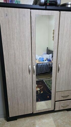 cupboard 3 doors