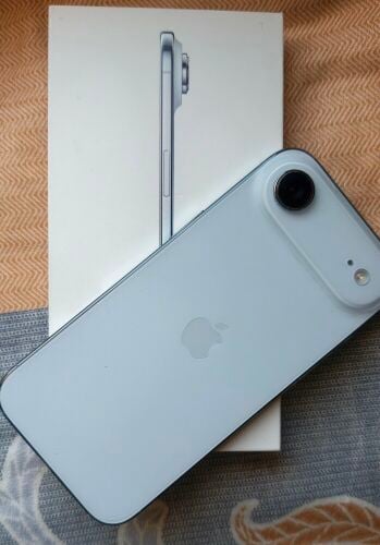 iPhone 17 air Sky blue 256 warranty