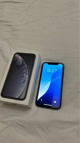 iPhone XR 128GB black 