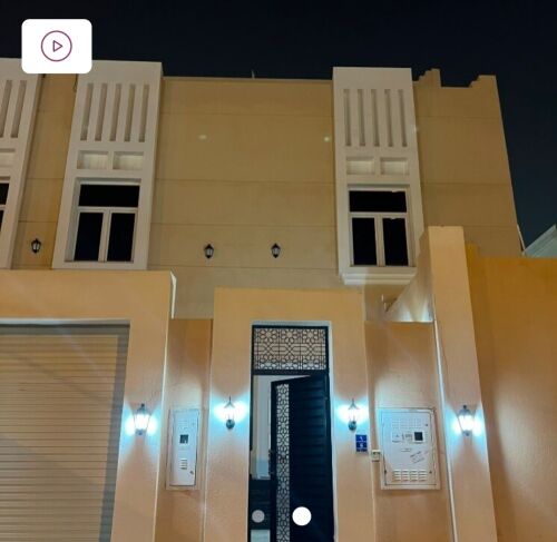 للايجار فيلا الوكره اسكان حكومي