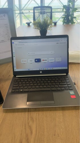 لابتوب اتش بي نظيف 