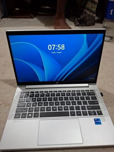 HP ProBook G8 Core i7 16 Ram 512s