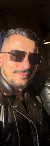 موظف خدمة عملاء