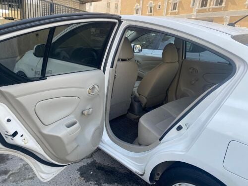nissan sunny