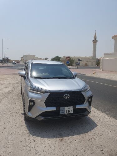 Toyota veloz 2023