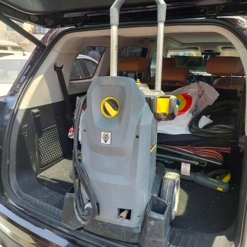 car wash machine good quality not use to much 4/5 time use just , come and cheak no problem and no problem discount price 