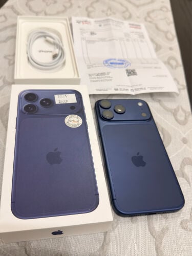 Apple iPhone 17 Pro Max 256 Blue
