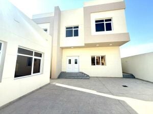 ELEGANT FAMILY VILLA+LIFT-ALKHEESA