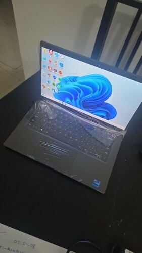 Dell laptop-7420