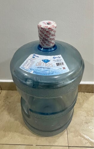 water bottle (Almas)