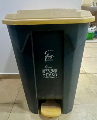 100L Garbage Bin with pedals