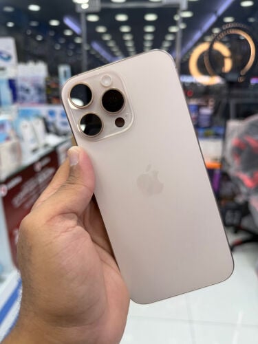 iPhone 16 Pro Max