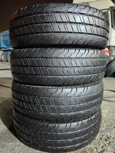 225/75/16 Continental Tyre