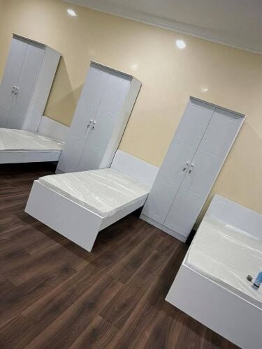 سرير ومرتبة