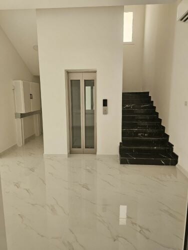 للايجار فيلا في الذخيرة على اسكان