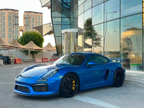 Porsche Cayman  GT4 2016