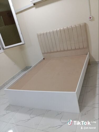 سرير ومرتبة