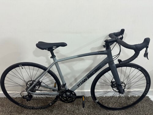 titan racing road bike