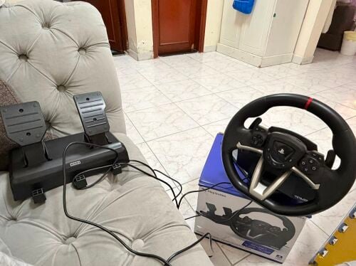 Racing wheel apex and pedals