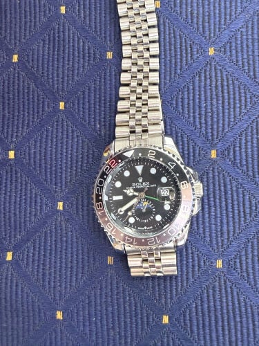 Luxury GMT Style Watch (it’s Copy) 