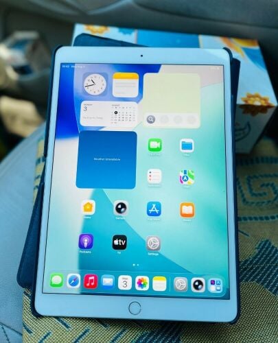 iPad 8th Gen/128gb/Wifi