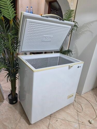 LG Dip Freezer