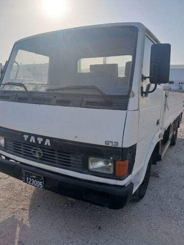 TATA LORY