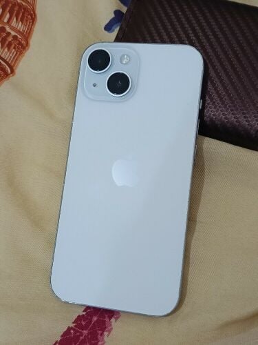 ايفون 15