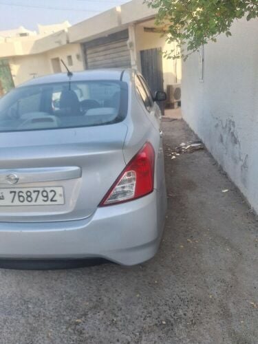 Nissan sunny