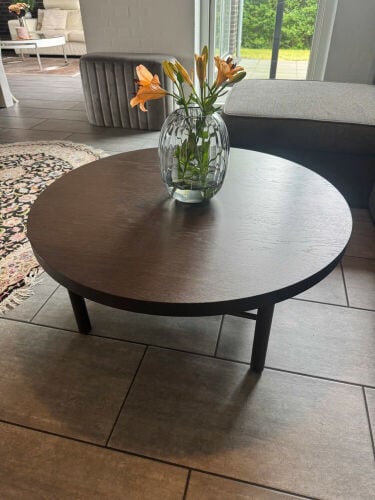 LISTERBY Coffee table / Ikea 