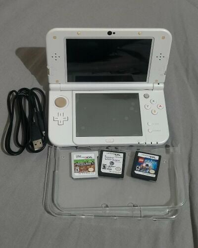 Nintendo New 3DS XL Pearl White