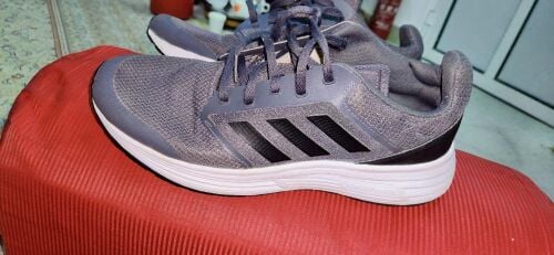 addidas shoes siz 45