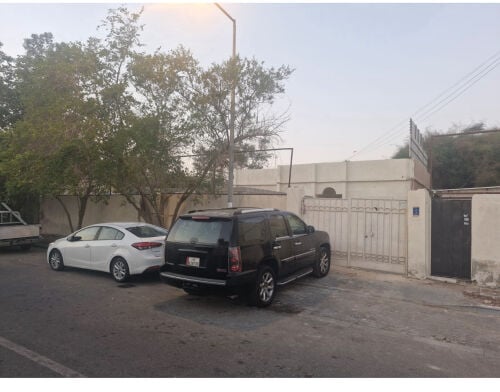للبيع بيت شعبي مؤجر في الريان 