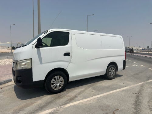 NISSAN URVAN
