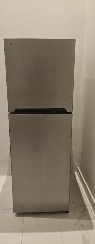 Refrigerator in excellent condition