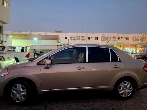nissan tida 2012 model