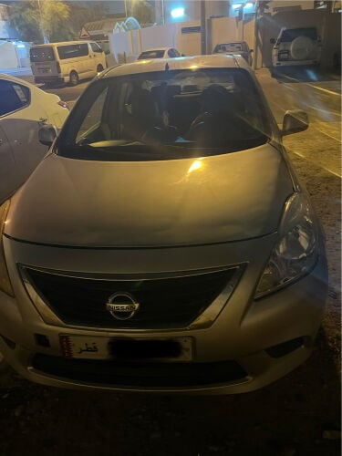 Nissan Sunny 2012
